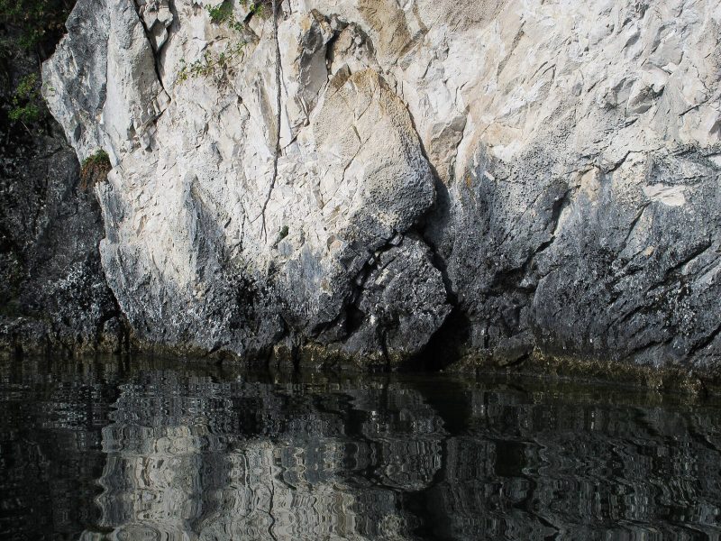 Felsen am Ostufer des Traunsees